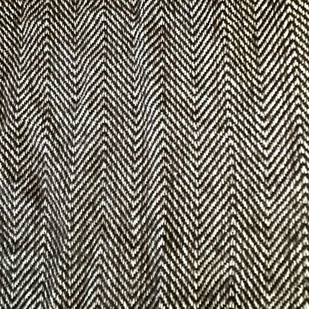 D&Y Softer Than Cashmere Gray Plaid Fringe scarf